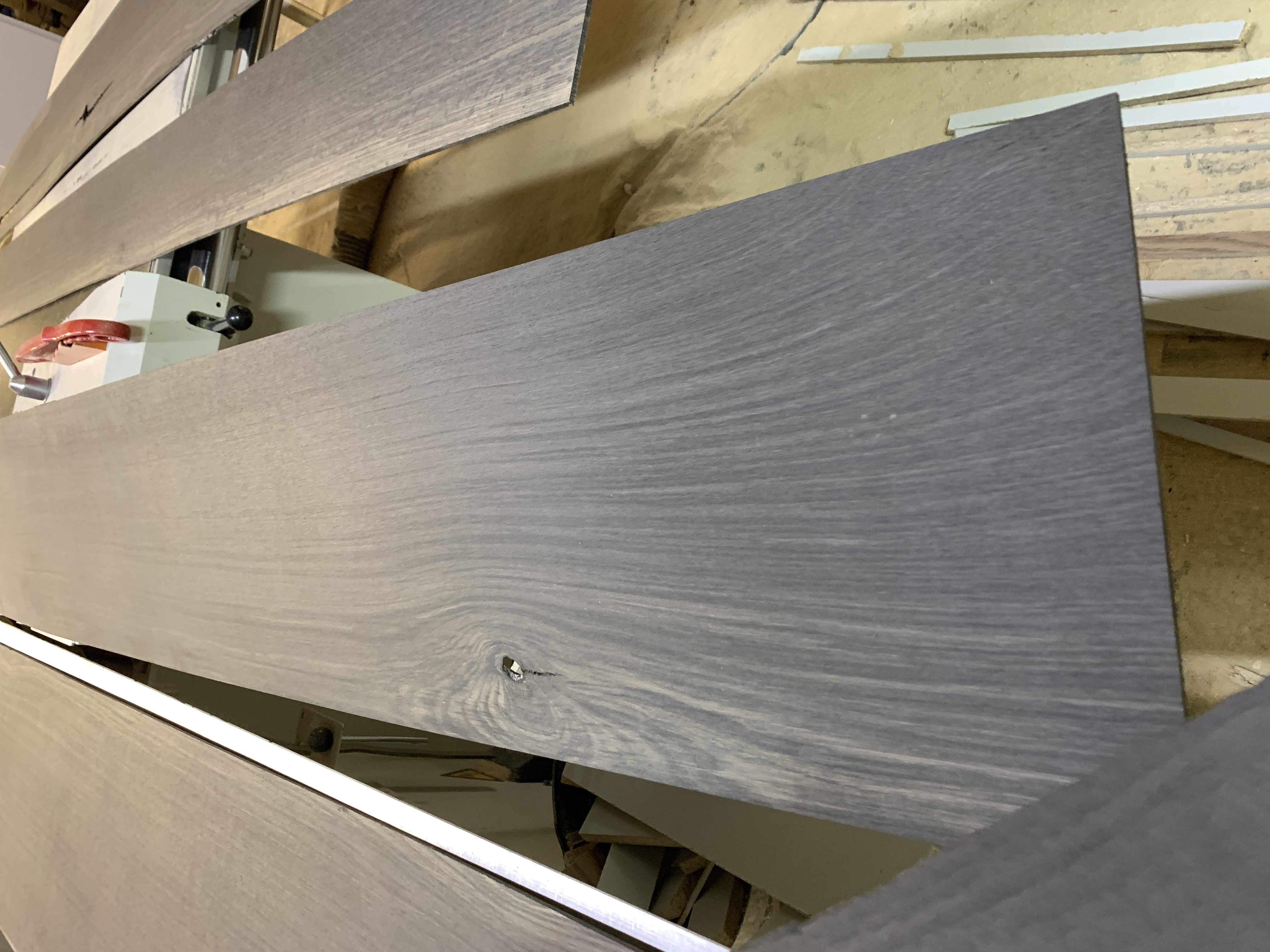 Структура древесины морёного дуба